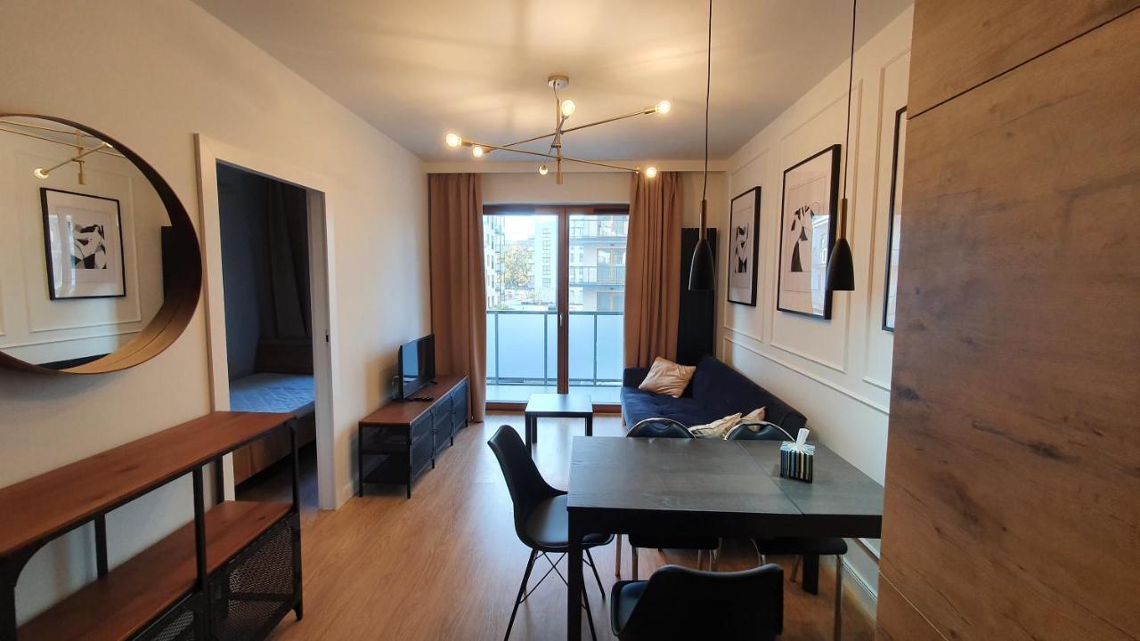 Zajezdnia Wrzeszcz Apartamenty Гданськ Екстер'єр фото